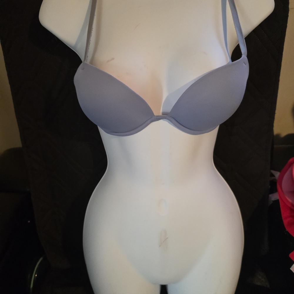 Victoria's Secret Pink Super Push Up Bra , 34AA